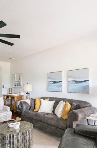 1453 Lodge Mountain Dr, Hot Springs, AR 71913