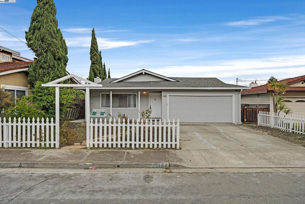 19464 Yuma St, Castro Valley, CA 94546