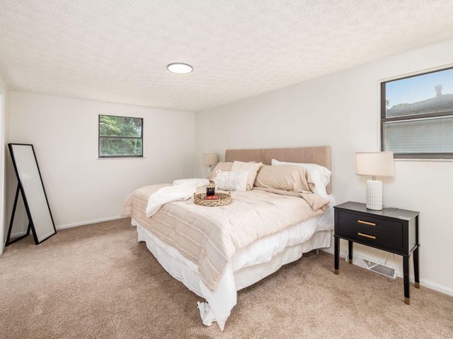 161 Somerset Road, Delaware, OH 43015