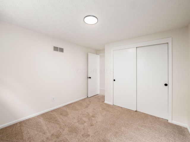 161 Somerset Road, Delaware, OH 43015