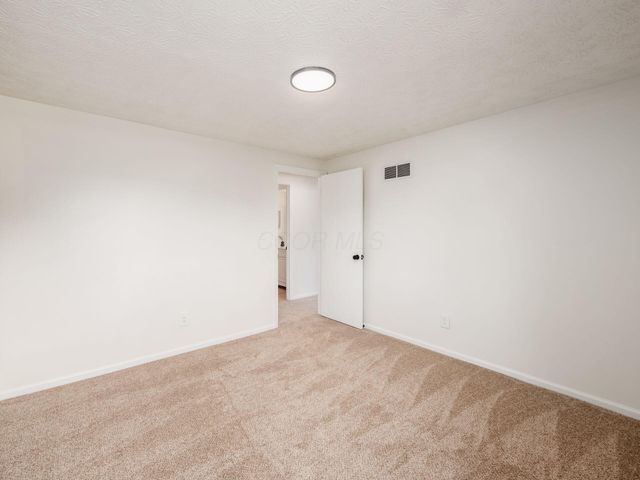 161 Somerset Road, Delaware, OH 43015