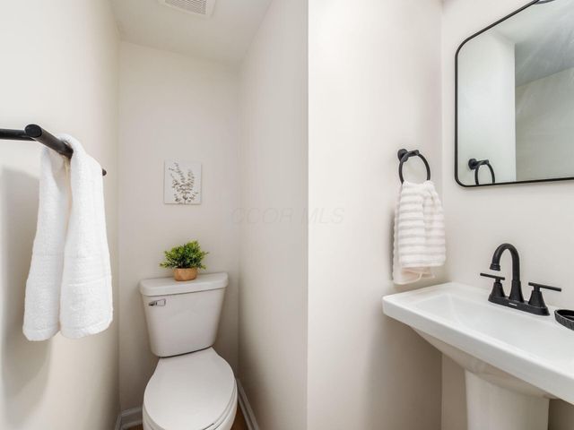 161 Somerset Road, Delaware, OH 43015