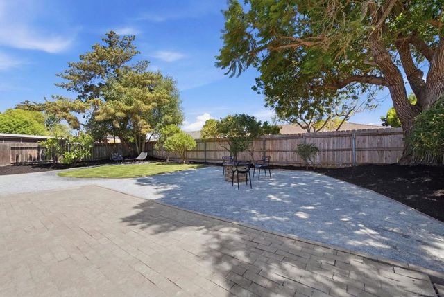 3227 Mercer Lane, San Diego, CA 92122