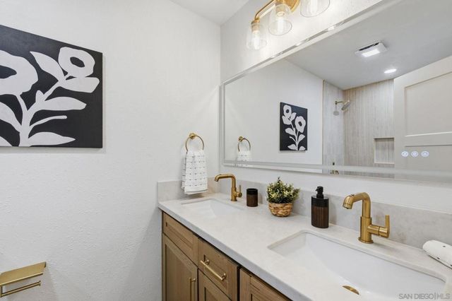 3227 Mercer Lane, San Diego, CA 92122