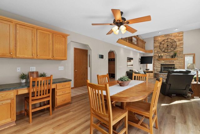 6707 Twin Lane Road, Sun Prairie, WI 53590