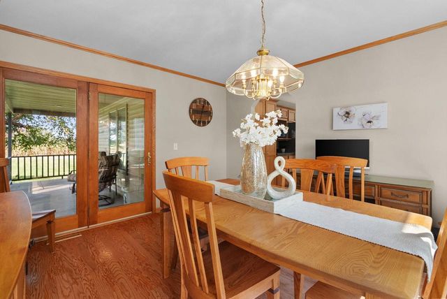 6707 Twin Lane Road, Sun Prairie, WI 53590