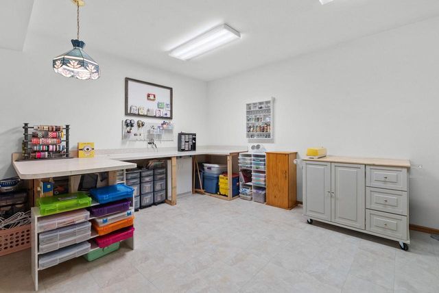 6707 Twin Lane Road, Sun Prairie, WI 53590