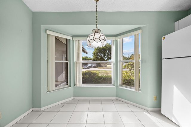 1544 Old Cypress Trail, Wellington, FL 33414