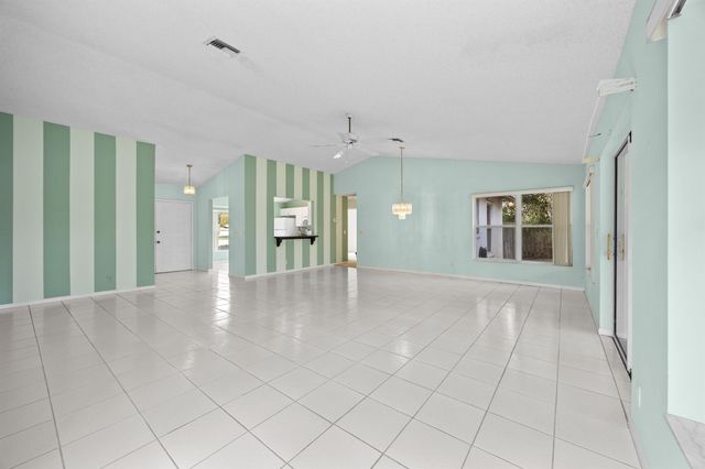 1544 Old Cypress Trail, Wellington, FL 33414