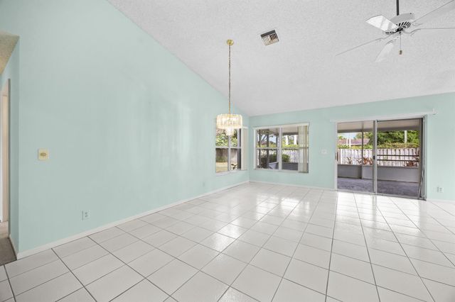 1544 Old Cypress Trail, Wellington, FL 33414