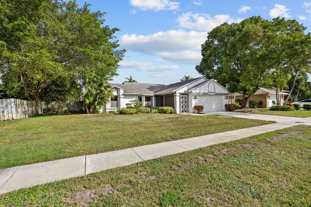 1544 Old Cypress Trail, Wellington, FL 33414