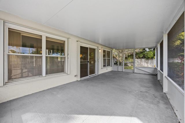 1544 Old Cypress Trail, Wellington, FL 33414