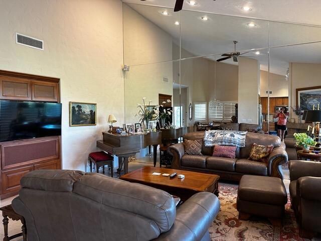 38894 Lobelia Circle, Palm Desert, CA 92211