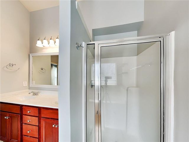 5015 Groover SE Drive, Smyrna, GA 30080