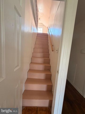285 WARRENTON RD, Fredericksburg, VA 22405
