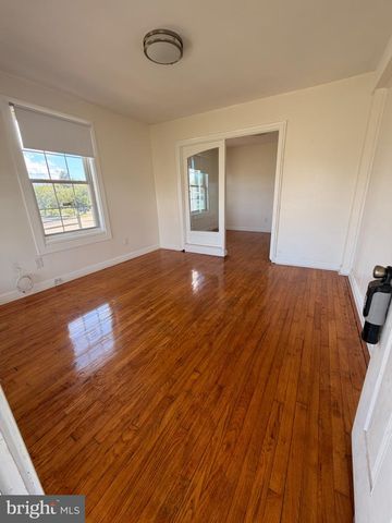 285 WARRENTON RD, Fredericksburg, VA 22405