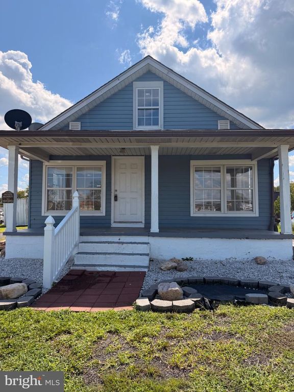 285 WARRENTON RD, Fredericksburg, VA 22405