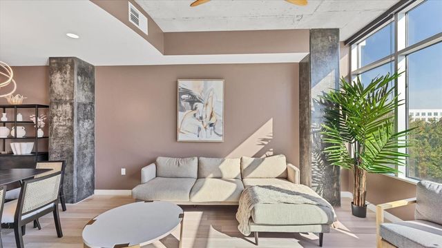 525 E JACKSON STREET 506, Orlando, FL 32801