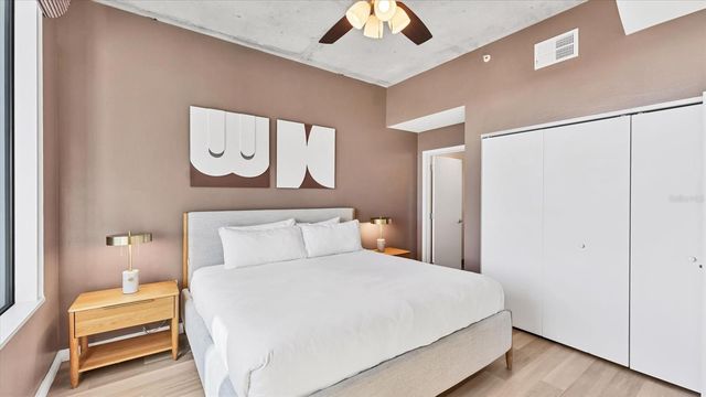 525 E JACKSON STREET 506, Orlando, FL 32801