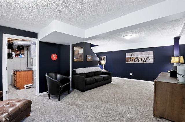869 Waveland Lane, Greenwood, IN 46143