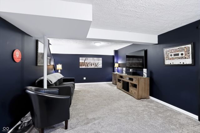 869 Waveland Lane, Greenwood, IN 46143