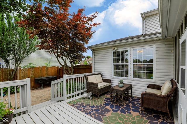 869 Waveland Lane, Greenwood, IN 46143