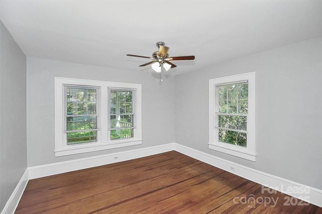 609 S South Street, Gastonia, NC 28052