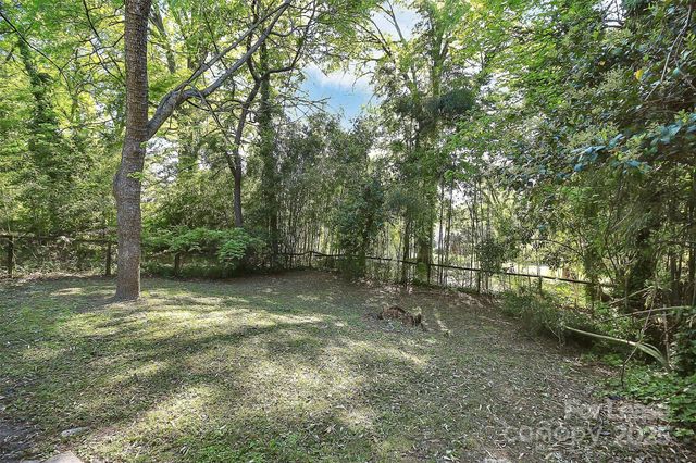 609 S South Street, Gastonia, NC 28052