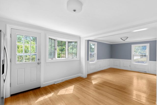 61 Maureen Way, Plymouth, MA 02360