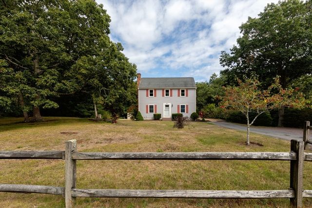 61 Maureen Way, Plymouth, MA 02360