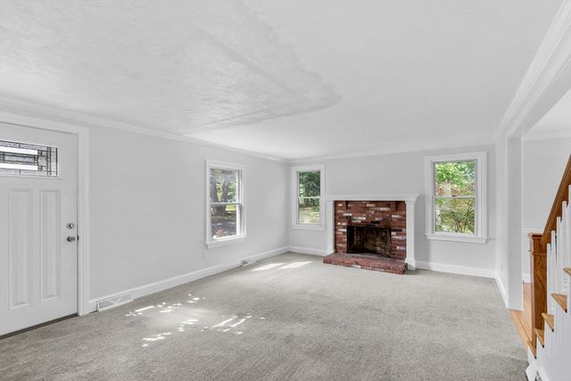 61 Maureen Way, Plymouth, MA 02360