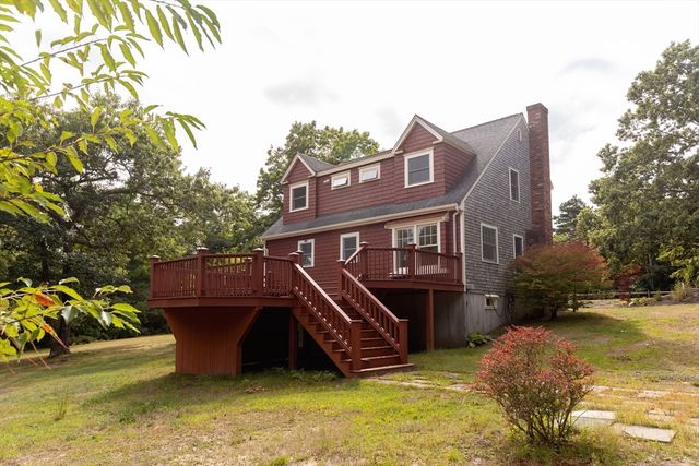 61 Maureen Way, Plymouth, MA 02360