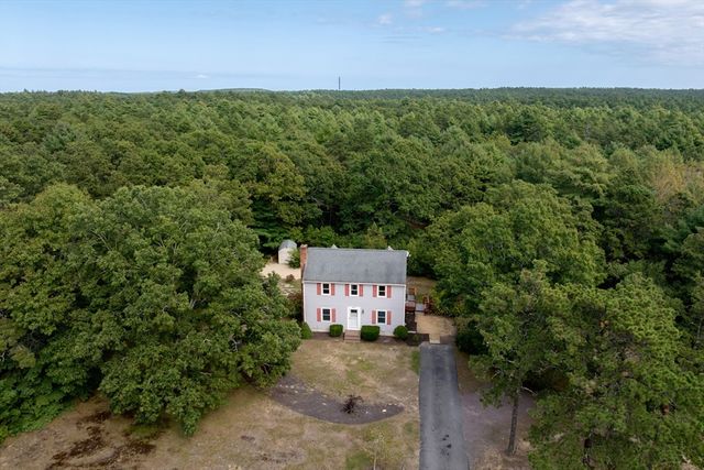 61 Maureen Way, Plymouth, MA 02360