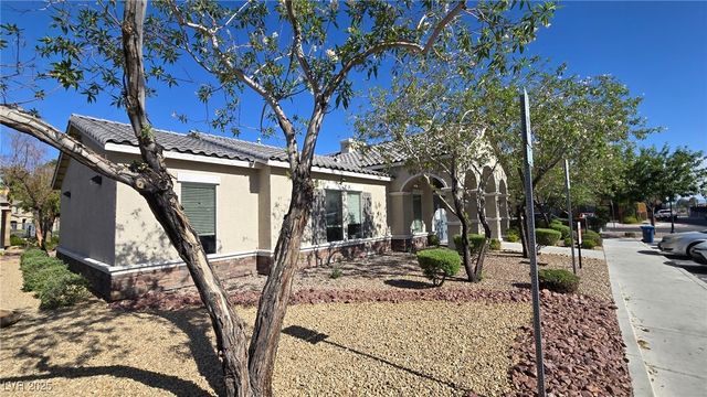 5209 Silica Chalk Avenue, Las Vegas, NV 89115