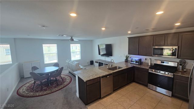 5209 Silica Chalk Avenue, Las Vegas, NV 89115