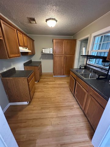 5120 W 34th Street, Little Rock, AR 72204