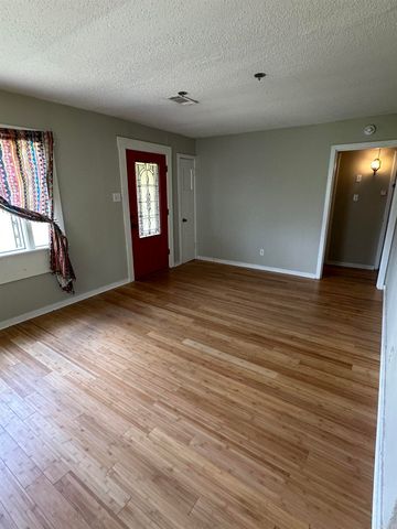 5120 W 34th Street, Little Rock, AR 72204