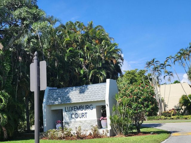 4483 Luxemburg Court 201, Lake Worth, FL 33467