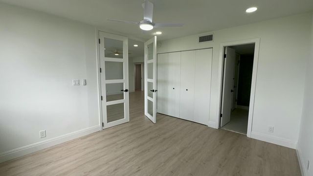 4483 Luxemburg Court 201, Lake Worth, FL 33467