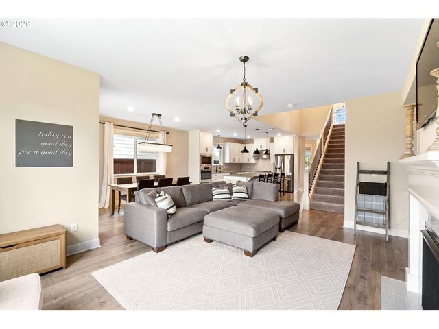 1815 S 47TH Pl, Ridgefield, WA 98642