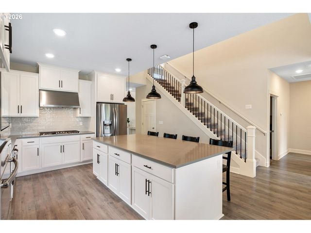1815 S 47TH Pl, Ridgefield, WA 98642