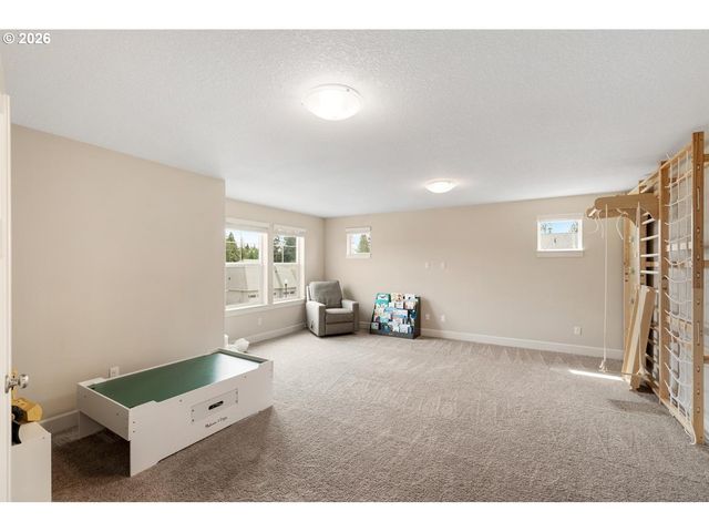 1815 S 47TH Pl, Ridgefield, WA 98642
