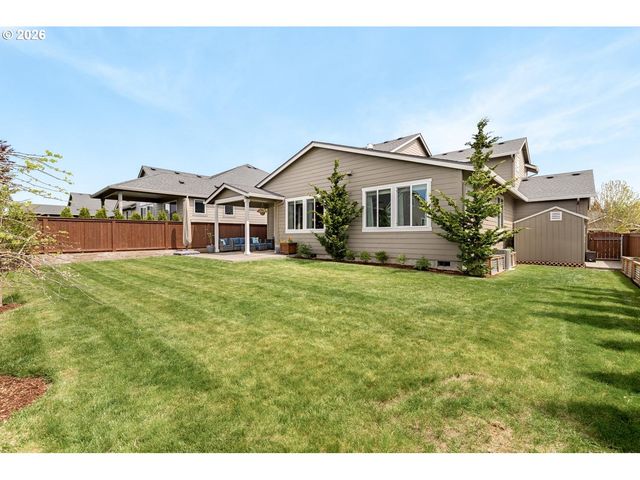 1815 S 47TH Pl, Ridgefield, WA 98642