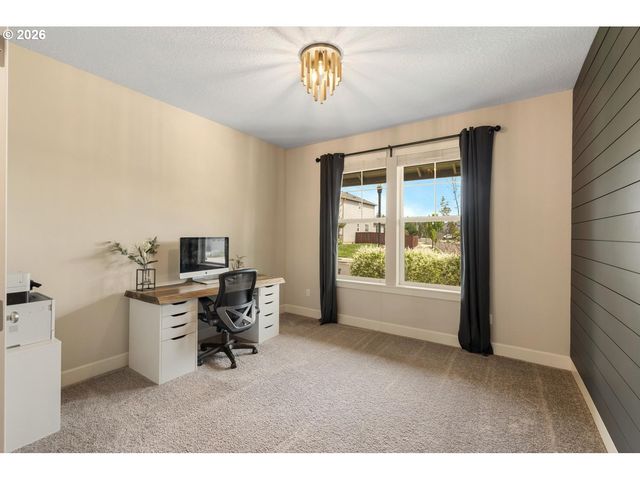 1815 S 47TH Pl, Ridgefield, WA 98642