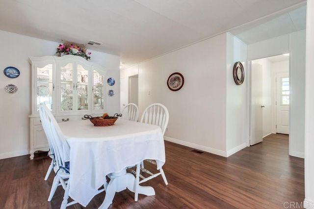 1120 E Mission Road 27, Fallbrook, CA 92028