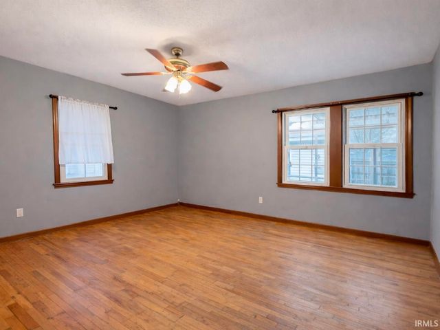 4341 S 8Th Street, Terre Haute, IN 47802