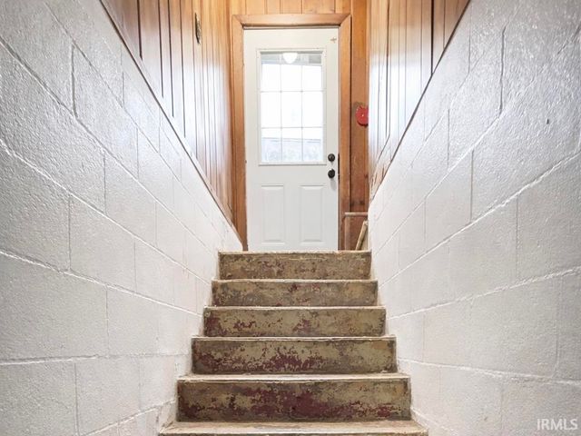 4341 S 8Th Street, Terre Haute, IN 47802