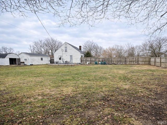 4341 S 8Th Street, Terre Haute, IN 47802