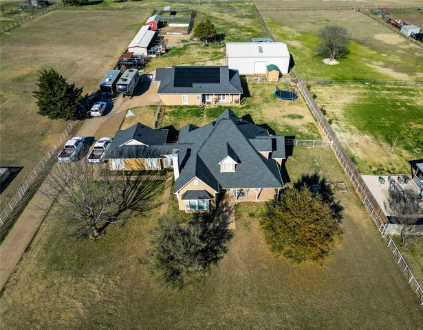 2211 Mcalpin Road, Midlothian, TX 76065