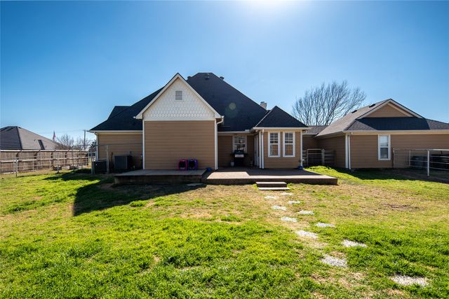 2211 Mcalpin Road, Midlothian, TX 76065